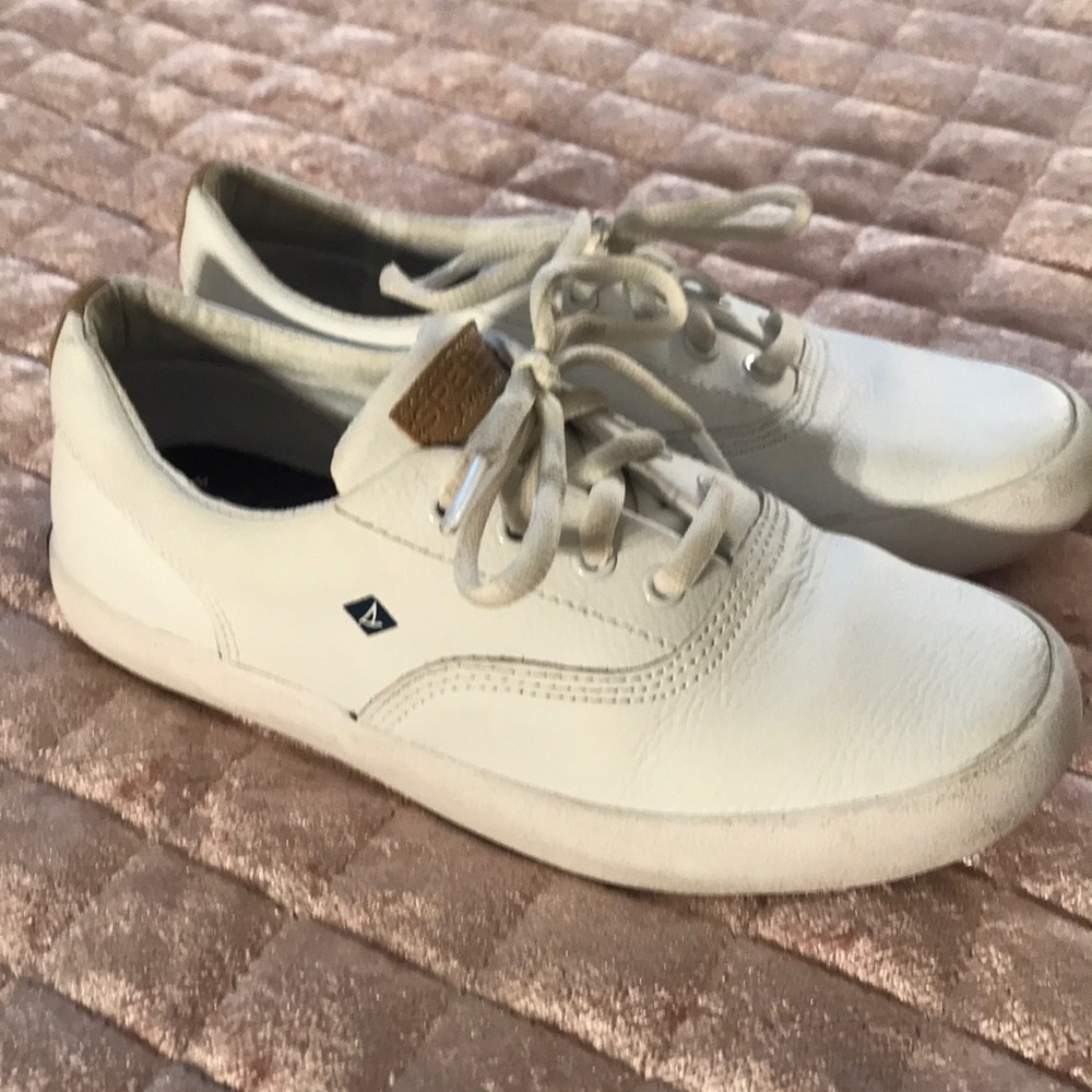 Sperry Boat shoes ⭐️